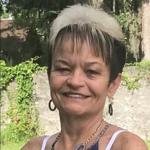 Meet your Posher, Darlene